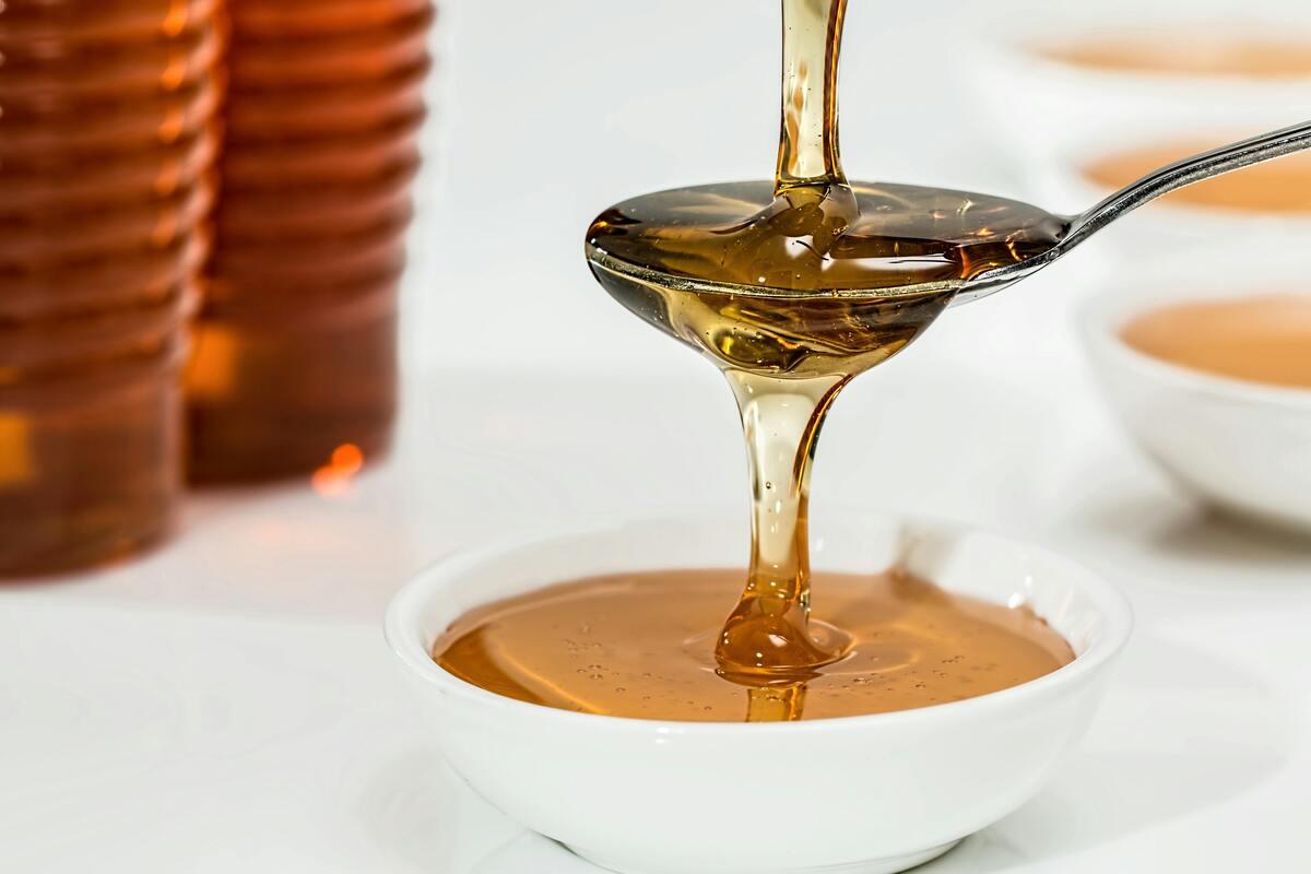 Where to Buy Organic Honey in the UK and Why It's Worth It