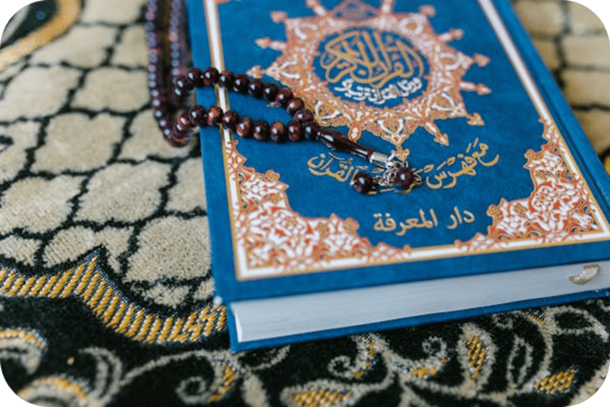 The Quran and Tasbeeh (prayer beads)