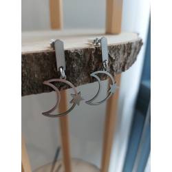 Islamic Gifts Hand-made Ramadan Moon-Star Lantern Dangling Earrings - Brass at Riwaya