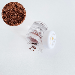 Perfect Gift A beautiful selection of 100% natural, vegan loose eye shadow pigments. Perfect for people with sensitive skin and eyes, the loose powders are free of fragrance, preservatives, talc and fillers and are 100% cruelty free. High quality ingredients are chosen to give you the most natural, crease free finish with high pigmentation*. The versatile shades can be used wet or dry, apply it with a fine, damp brush for maximum intensity, and use as eye liners too!&nbsp; Key Ingredients: - Rice Starch - Mica - Titanium Dioxide &nbsp; *Please note the actual product shades may vary based on your screen monitor's settings, and best efforts have been made to portray the most closest to the original product shade