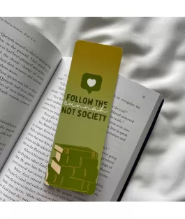 Perfect Gift Follow the sunnah, not society Enhance your reading experience with our unique Islamic bookmark. Designed with care, it serves as a reminder of faith. Slim and durable, it securely holds its place in your Qur'an or any book. Perfect as a gift or for personal use!This beautiful accessory serves as a perfect companion for your Qur'an and books. Or if you don't read much, you can place it in your journal or notebooks.51 x 152 mm size400 gsm paperGlossy front, silk-finish backVivid, full-colour printing*book not included*