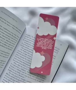 Perfect Gift There truly are signs in the creation of the heavens and earth, and in the alternation of night and day, for those with understanding. (3:190) Enhance your reading experience with our unique Islamic bookmark. Designed with care, it serves as a reminder of faith. Slim and durable, it securely holds its place in your Qur'an or any book. Perfect as a gift or for personal use!This beautiful accessory serves as a perfect companion for your Qur'an and books. Or if you don't read much, you can place it in your journal or notebooks.51 x 152 mm size400 gsm paperGlossy front, silk-finish backVivid, full-colour printing*book not included*