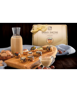 Islamic gifts Premium Palace Figs Topped With Chocolate - Halal Food - Sunnah Food - Islamic Food - Halal Sweets - Islamic Gift - Islamic Gift Box - Eid Gift - Islamic Gift For Her or Him - Islamic Corporate Gift at Riwaya